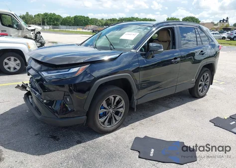 2024 Toyota Rav4 Hybrid Xle Premium z USA, uszkodzony, nr VIN 4T3B6RFV2RU161117